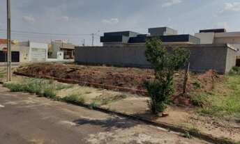 Imagem 3: Vendo Terreno Terreno / lote com venda por R$130.000