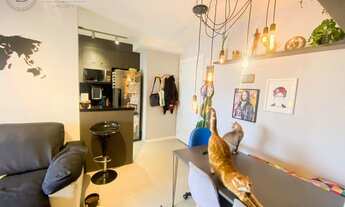 Imagem 2: Apto à venda mobiliado (porteira fechada) de 54m² e 1 vaga por R$560 mil