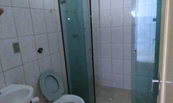 Imagem 3: Tamandaré 2 dormitórios perto do metro São Joaquim Liberdade banheiro com box de vidro