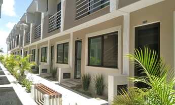 Imagem: Entrada Parcelada em 60x - Casas Duplex