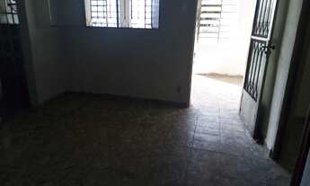 Imagem 3: Alugo casa em Rocha Miranda c/ 2 quartos