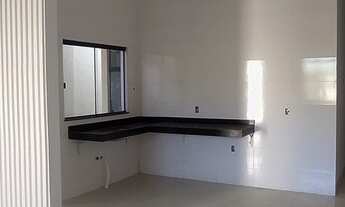 Imagem 5: Casa sendo 2 Quartos 1 suíte, sala e cozinha Pe direito duplo bem alto, Próximo ao passeio