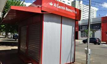 Imagem: Vendo assistência de celular