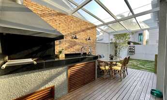 Imagem 7: LINDO SOBRADO DE BARBADA EM CONDOMINIO FECHADO DE ALTO PADRÃO