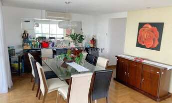 Imagem 3: Lindo apartamento na Aclimação com 3 suítes 3 vagas e varanda