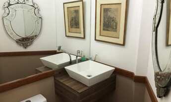 Imagem 2: Casa para venda possui 1100 metros quadrados com 7 quartos em Barra da Tijuca - Rio de Jan