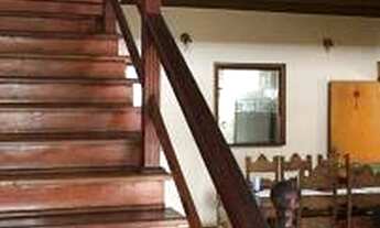 Imagem 5: Casa para venda possui 400 metros quadrados com 5 quartos