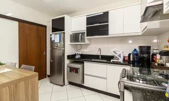 Imagem 5: Sobrado triplex semimobiliado no Xaxim