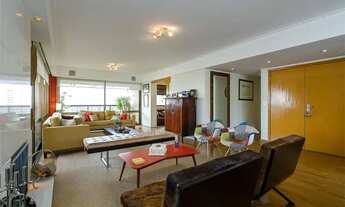 Imagem: Apartamento amplo de 240 m², 4 suítes