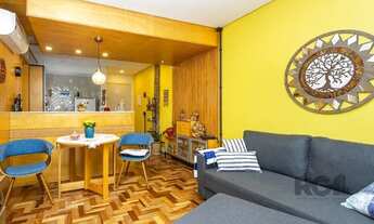 Imagem 4: Apartamento no Centro andar alto reformado de 2 dormitórios