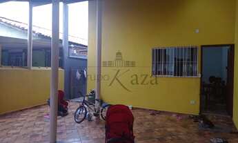 Imagem 4: Casa Térrea - Bosque dos Eucaliptos - 3 Dormitórios - 275m²