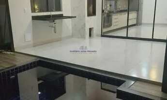 Imagem: Casa em Condomínio, com planejados, piscina