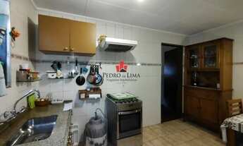 Imagem 5: Casa térrea na região central da Penha