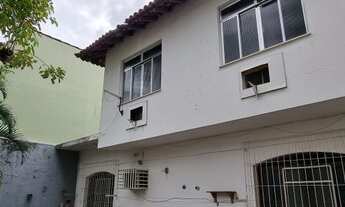 Imagem 4: Freguesia. Casa Dúplex com Salão, Quintal e 3 Vagas de Garagem