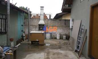 Imagem 6: Casa para Venda em Curitiba, Uberaba, 3 dormitórios, 1 suíte, 2 banheiros, 5 vagas