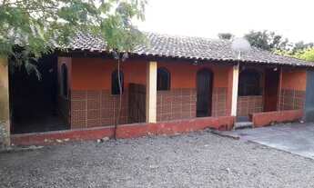 Imagem 7: Vendo Casa em São Vicente Araruama RJ 1 Quarto Garagem Coberta Quintal com Frutíferas