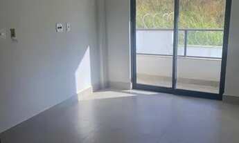 Imagem 7: Dois apartamentos a venda, com excelente localização, imóvel com elevador e sacada