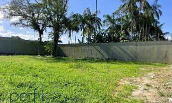 Imagem: Terreno à venda em condomínio fechado