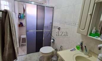 Imagem 5: Casa / Padrão - Bosque dos Eucaliptos - Venda - Residencial