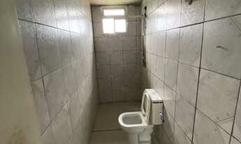 Imagem 6: Vende se Apto com dois quartos .quinto andar !