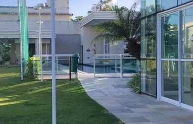 Imagem 3: Casa de condomínio sobrado para aluguel tem 200 metros quadrados com 4 quartos