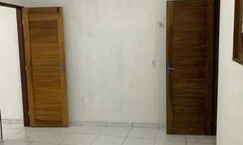 Imagem: Aluga-se casa no igapó seminova 450