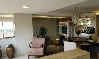 Imagem 2: Apartamento para Venda - 206m², 3 dormitórios, sendo 3 suites, 3 vagas - Menino Deus