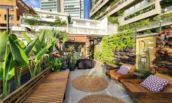 Imagem 5: Espaçosa e charmosa casa assobradada na Vila Madalena, com 3 suítes em frente praça arbori