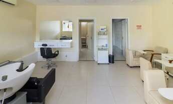 Imagem: Loja Mobiliada com aproximadamente 84m²