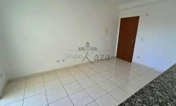 Imagem 2: Oportunidade - Apartamento - Jardim das Indústrias - Condomínio Vila Inglesa - 3 Quartos