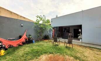 Imagem 3: IMÓVEL COM ESPAÇO GOURMET E QUINTAL