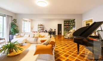 Imagem 4: Amplo, salas e dormitórios com sacada, vagas demarcadas, próximo ao Shopping e Faculdades