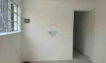 Imagem 2: Casa com 02 dormitórios - Centro