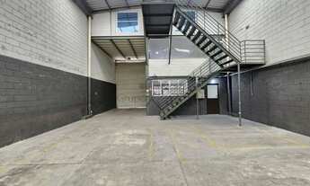 Imagem: Oportunidade - Galpão Industrial - Chácaras