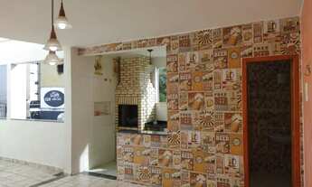 Imagem 6: VENDO CASA 3 ANDARES PARACATU MG - CENTRO