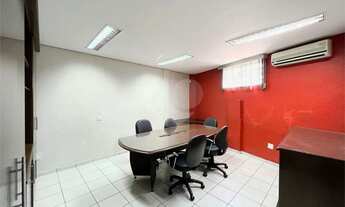 Imagem: Prédio inteiro à venda em Vila Mariana