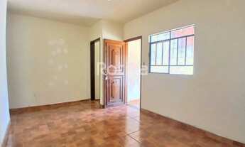 Imagem 5: Casa para alugar, 3 quartos, Residencial Gramado - Uberlândia/MG - Rotina Imobiliária