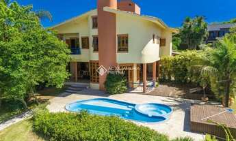 Imagem: Casa 5 Suítes - Condomínio fechado - Porto