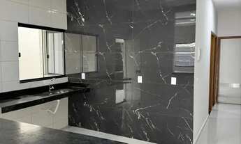 Imagem 2: Casa espaçosa com ótimo quintal e localização privilegiada Oportunidade única!