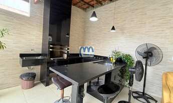 Imagem 4: Casa à venda com 3 quartos, 308m²