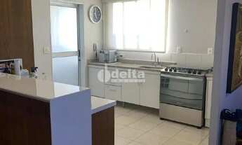 Imagem 6: Apartamento disponível para venda no bairro Osvaldo Rezende em Uberlândia-MG