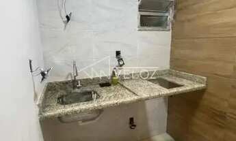 Imagem 2: Kitnet/Conjugado - / Residencial / Glória