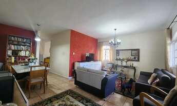 Imagem 3: Casa com 06 quartos, sendo 03 suítes e quintal no Quintas da Avenida