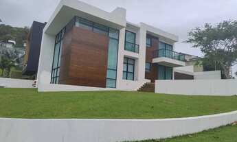 Imagem 2: Mansão em Macaé com 3 suites