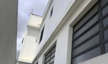 Imagem: Prédio multidão Rendimentos na R Evangelina