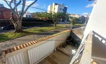 Imagem: RV-MAR5465 BELISSIMA CASA EM UMA REGIAO