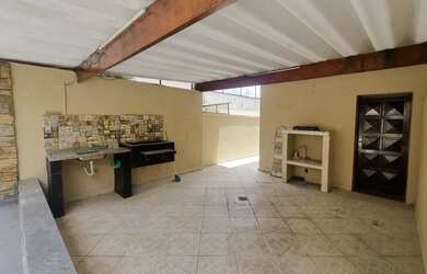 Imagem 3: Casa de 2 dormitórios e 1 edicula com 2 vagas na Vila granada para locação