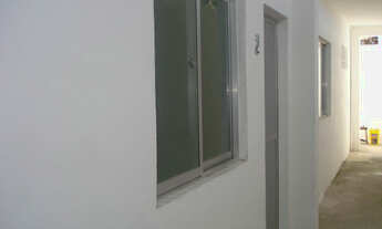 Imagem 3: Aluguel - Kitnets no Eusébio, na Avenida Cel. Cícero Sá