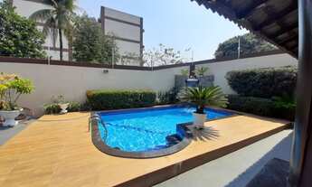 Imagem 5: Excelente casa com área de lazer no centro