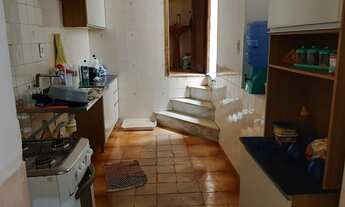 Imagem 9: Casarão centro Casa com 2 dormitórios